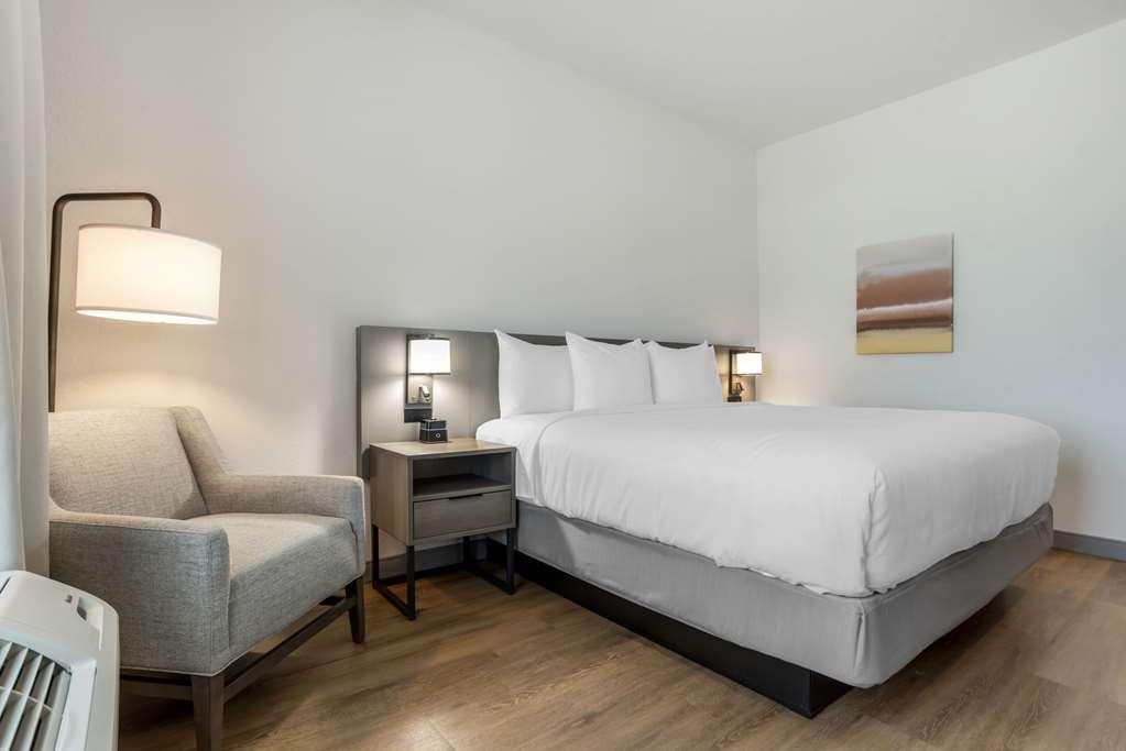 Comfort Inn & Suites Panama City Beach - Pier Park Area الغرفة الصورة